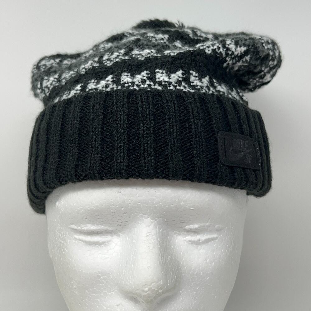 Nike Sb Skateboarding Cuffed Pom Pom Beanie Toque Winter Hat Black Fair Isle View 4